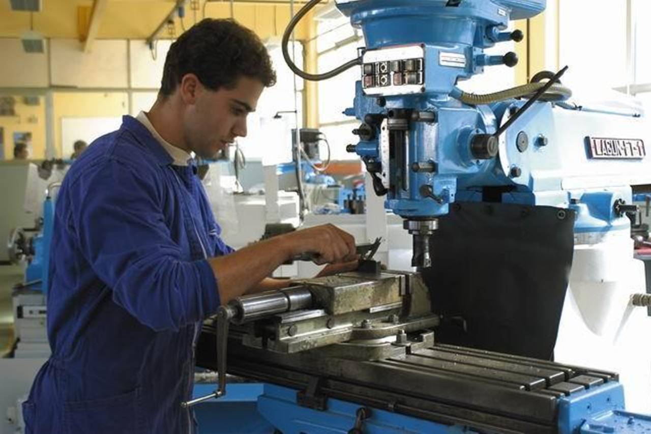 Curso Ajustador Mecânico